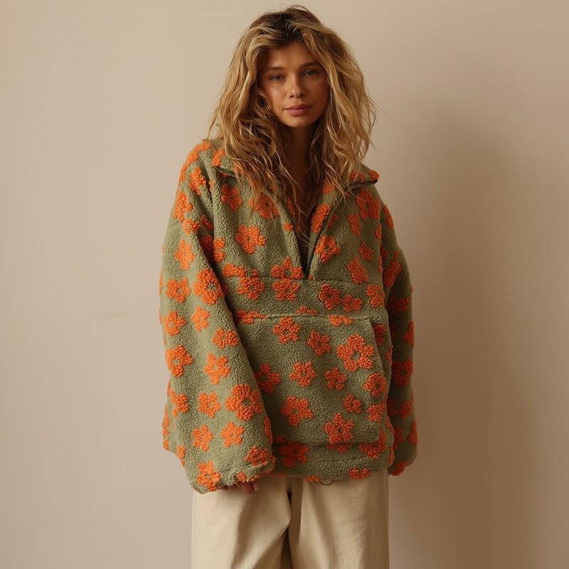 Chaqueta oversize de borreguillo floral con media cremallera