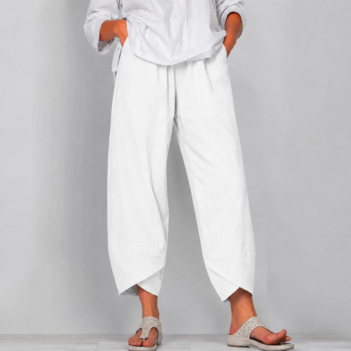 Pantalones anchos holgados con bajo asimétrico