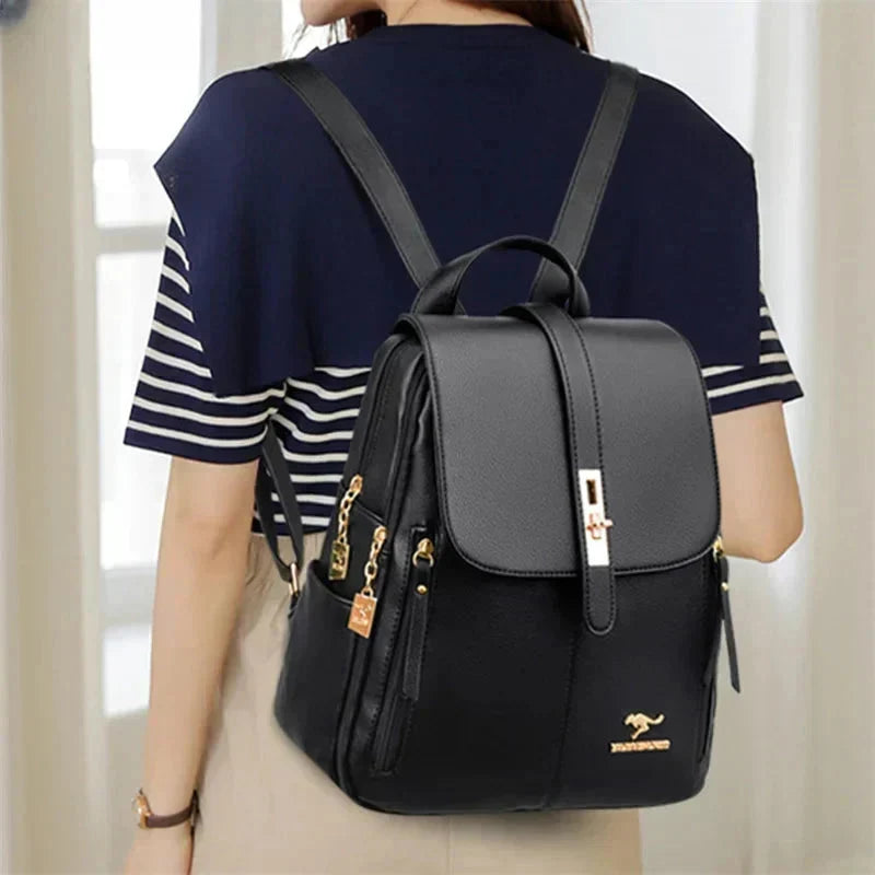 Mochila moderna con correas ajustables